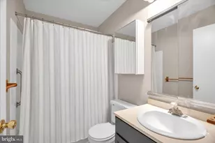 2126 Harbour Dr, Palmyra, NJ 08065 - Photo 25