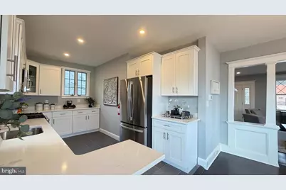 718 Bordentown Road, Burlington, NJ 08016 - Photo 13