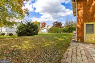 816 E, Bordentown, NJ 08505 - Photo 27