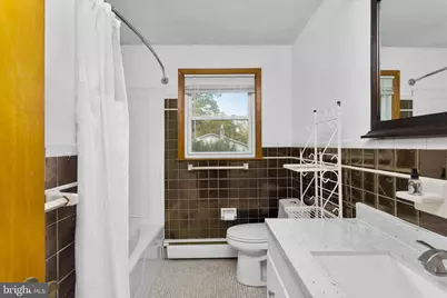 816 East, Bordentown, NJ 08505 - Photo 15