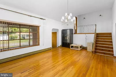 816 East, Bordentown, NJ 08505 - Photo 5