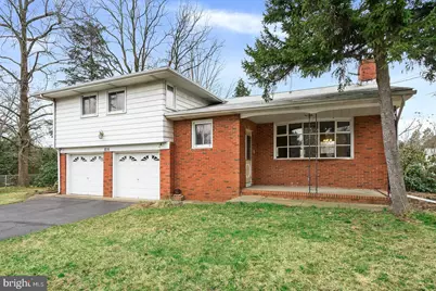 816 East, Bordentown, NJ 08505 - Photo 1