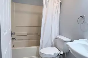 1007 Woodchip Rd, Lumberton, NJ 08048 - Photo 5