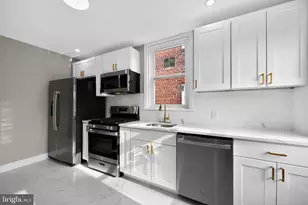 51 Amboy Ave, Florence, NJ 08554 - Photo 13