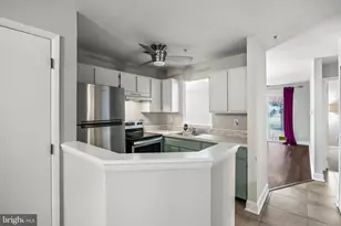 34 Foxglove Dr, Delran, NJ 08075 - Photo 9