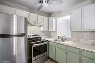 34 Foxglove Dr, Delran, NJ 08075 - Photo 11