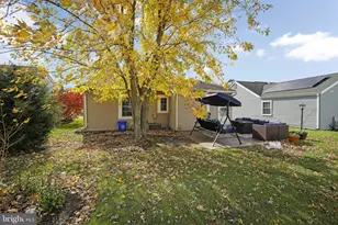 47 Chatham Pl, Southampton, NJ 08088 - Photo 21