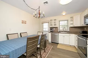 47 Chatham Pl, Southampton, NJ 08088 - Photo 7