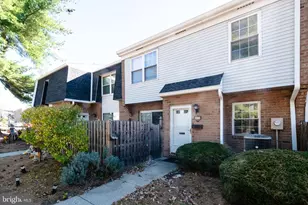 3072 Harbour Dr, Palmyra, NJ 08065 - Photo 3