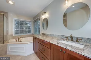 9 Swift Ct, Medford, NJ 08055 - Photo 29