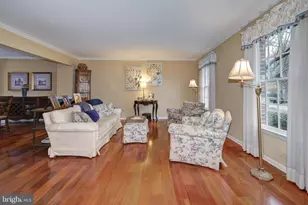 9 Swift Ct, Medford, NJ 08055 - Photo 7