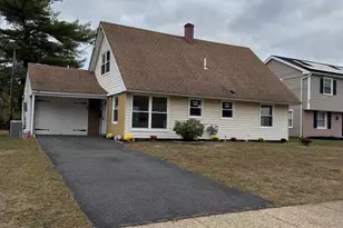 11 Buxmont Ln, Willingboro, NJ 08046 - Photo 1