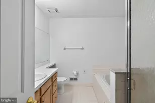 53 Saw Mill Dr, Mount Laurel, NJ 08054 - Photo 23