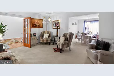 3 Horseshoe Drive, Burlington, NJ 08016 - Photo 5