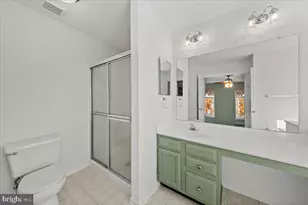 304 Hialeah Dr, Mount Laurel, NJ 08054 - Photo 27