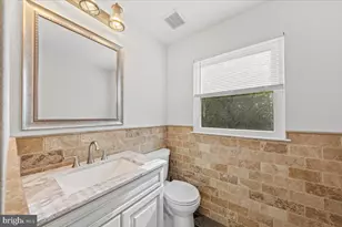 304 Hialeah Dr, Mount Laurel, NJ 08054 - Photo 19