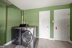 304 Hialeah Dr, Mount Laurel, NJ 08054 - Photo 37
