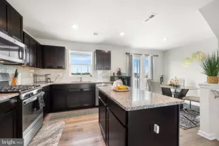 26 L Wendowski St, Beverly, NJ 08010 - Photo 5