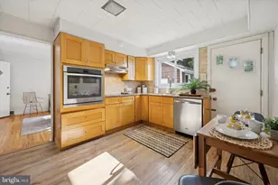 702 Cedar St, Riverton, NJ 08077 - Photo 11