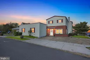 101 Main St, Florence, NJ 08554 - Photo 1