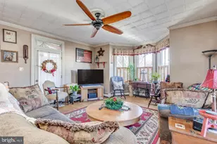 635 Laurel St, Delanco, NJ 08075 - Photo 3