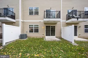 151 Creekside Wy, Burlington, NJ 08016 - Photo 29