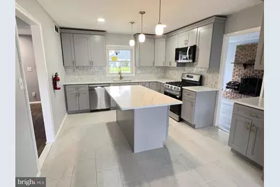 67 Medford Lane, Willingboro, NJ 08046 - Photo 9