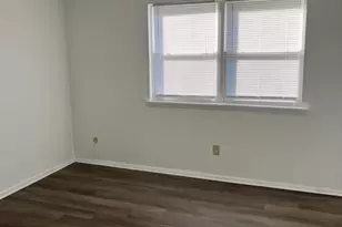 10 Florence Tollgate Pl, Florence, NJ 08518 - Photo 11