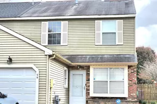 34 River Bank Dr, Florence, NJ 08554 - Photo 1
