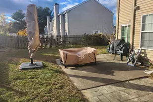 34 River Bank Dr, Florence, NJ 08554 - Photo 5