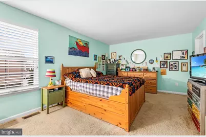 19 Vaughn Way, Burlington, NJ 08016 - Photo 23