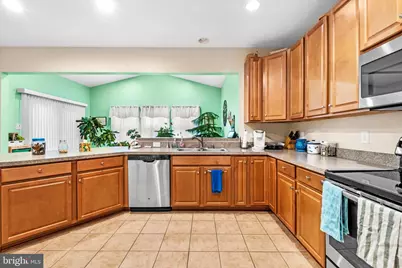 19 Vaughn Way, Burlington, NJ 08016 - Photo 15