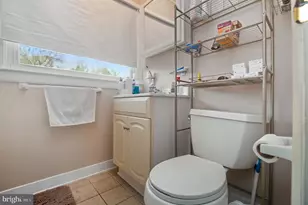 14 Buttercup Ln, Willingboro, NJ 08046 - Photo 17