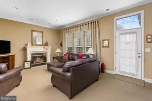 25 Ellington Dr, Mansfield Township, NJ 08022 - Photo 15