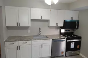 930 Woodlane Rd, Mount Holly, NJ 08060 - Photo 3