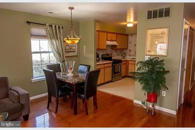 901 Lindsley Court, Burlington, NJ 08016 - Photo 3