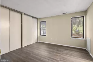 4901 Dunbarton Rd, Mount Laurel, NJ 08054 - Photo 5