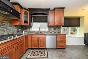 20 Buxton Ct, Southampton, NJ 08088 - Photo 13