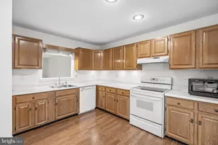 4107 Chadbury Rd, Mount Laurel, NJ 08054 - Photo 7