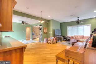 10 Linden Rd, Bordentown, NJ 08505 - Photo 25