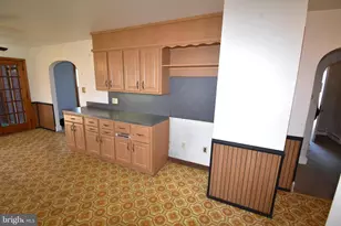 891 E 3rd Street E, Florence, NJ 08518 - Photo 11