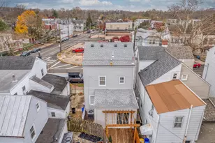 365 Prince St, Bordentown, NJ 08505 - Photo 9