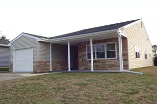 2 Farrington Ct, Southampton, NJ 08088 - Photo 1