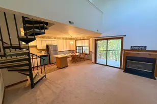 19 Summit Ct, Marlton, NJ 08053 - Photo 3