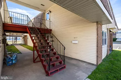 27 Florence Tollgate Place, Burlington, NJ 08016 - Photo 3