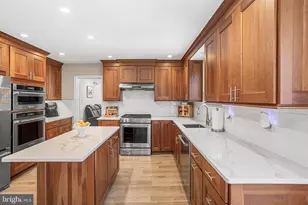 100 Forest Ave, Medford, NJ 08055 - Photo 11