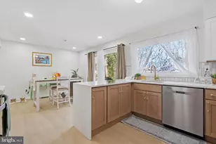 127 Toledo Ln, Willingboro, NJ 08046 - Photo 11