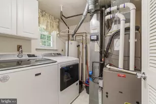 8 Orangewood Ln, Burlington, NJ 08016 - Photo 15