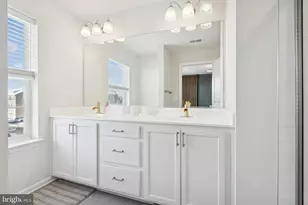 12 Palermo Ln, Mount Laurel, NJ 08054 - Photo 11