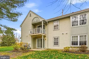 3305 Ramsbury Ct, Mount Laurel, NJ 08054 - Photo 3